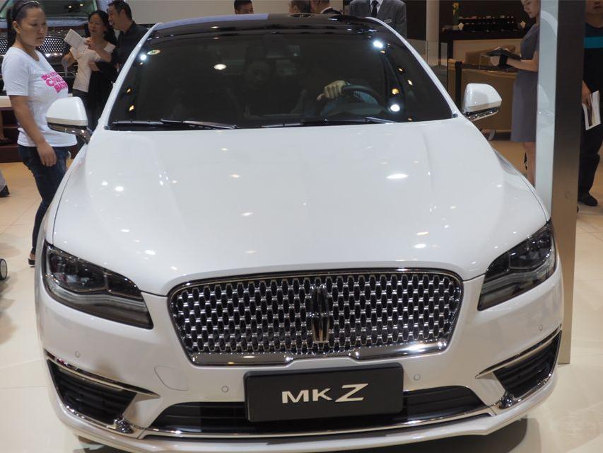 �¿�MKZȫϵ���͵ĳߴ������仯�����ȼ�����6mm���߶�������9mm�����������2mm�����ǿ��ȱ���һ��