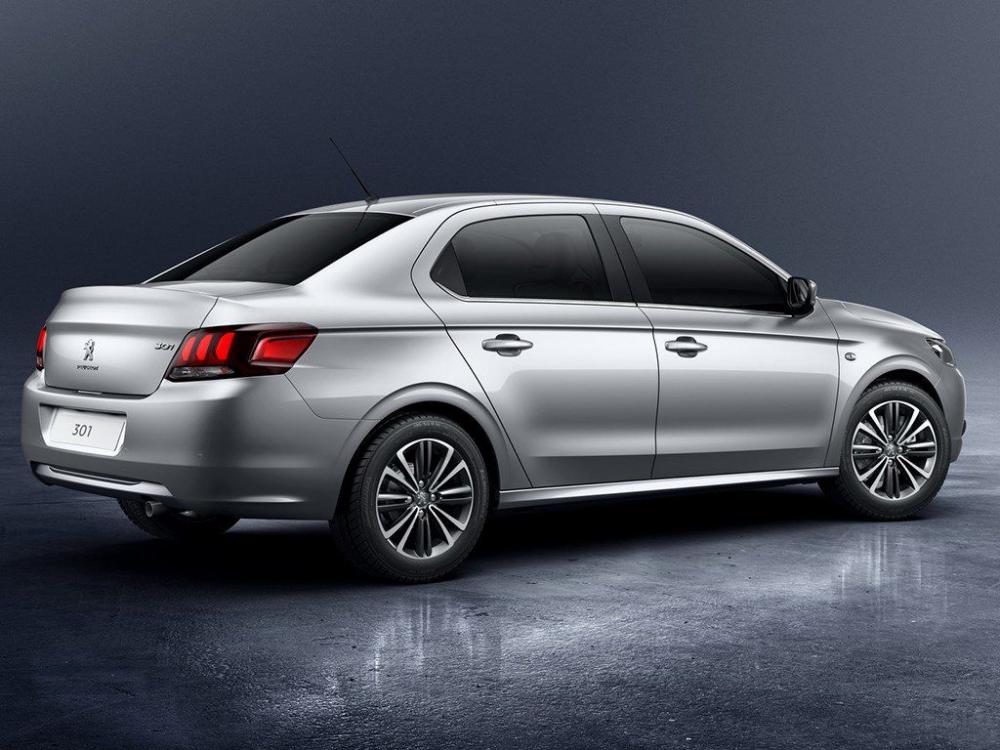 �ڰ�ȫ���棬�³������䱸��ABS��ESP�Լ�EBA�����ƶ������ȡ�