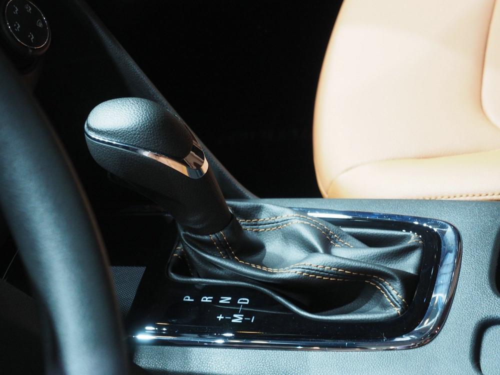 �����ȵļ۸�ʮ��ʵ�ݣ��Ų���8�������ȴ�ܷḻ��ESP��ASR�����¸������Զ���ͣ�����������ӷ����ȹ���Ӧ�о��С�