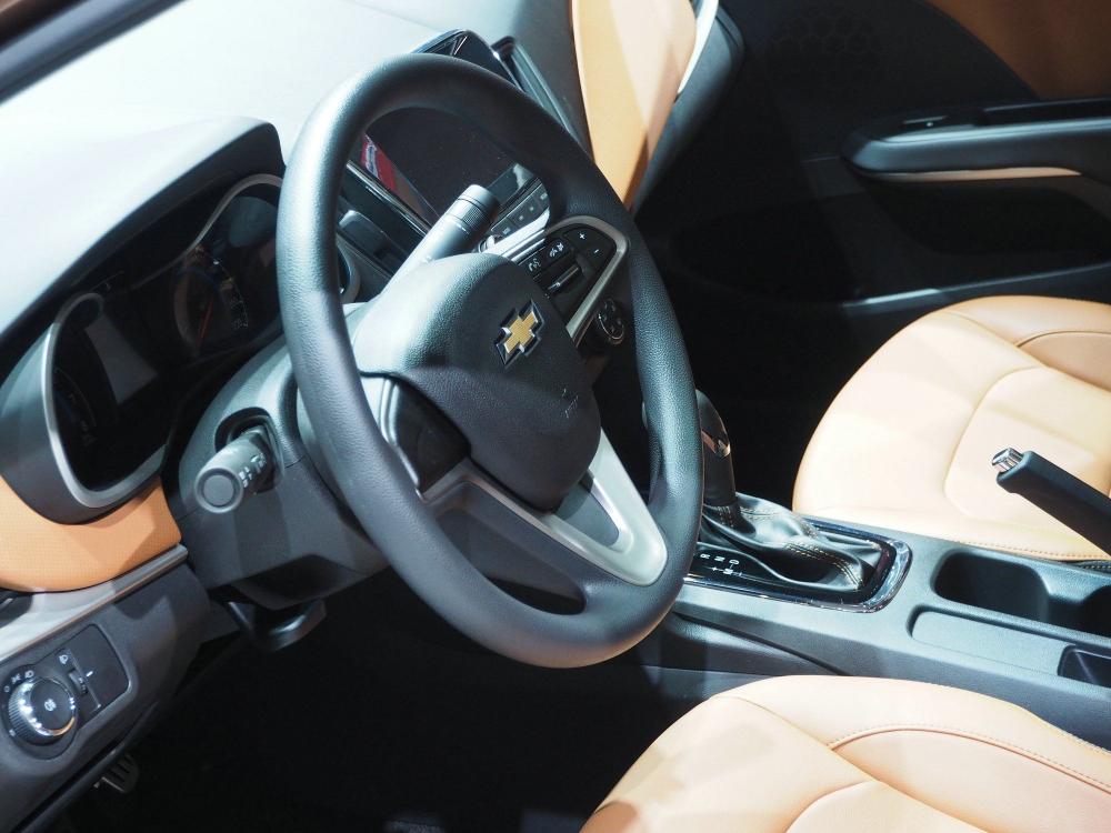 ���η��棬�������ʽ˫���ղ��֣�����˫ɫ����ɫ�������ʮ������������Ӿ�Ч����