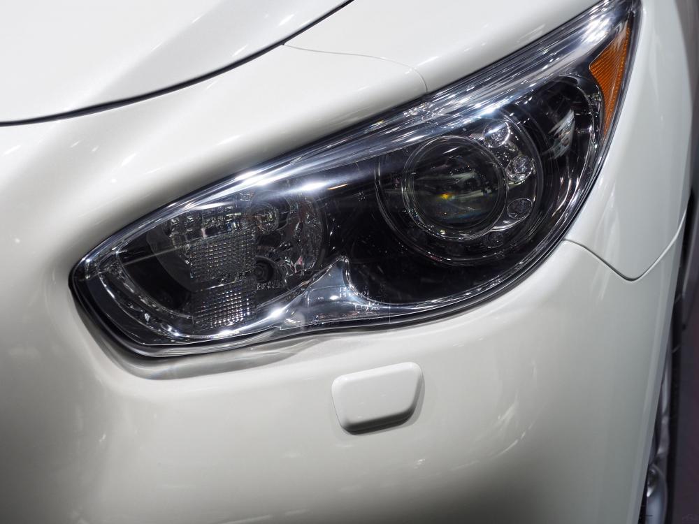 �¿�Ӣ�����QX60�����ߴ�Ϊ5092mm��1960mm��1750mm��2900mm��ࡣ