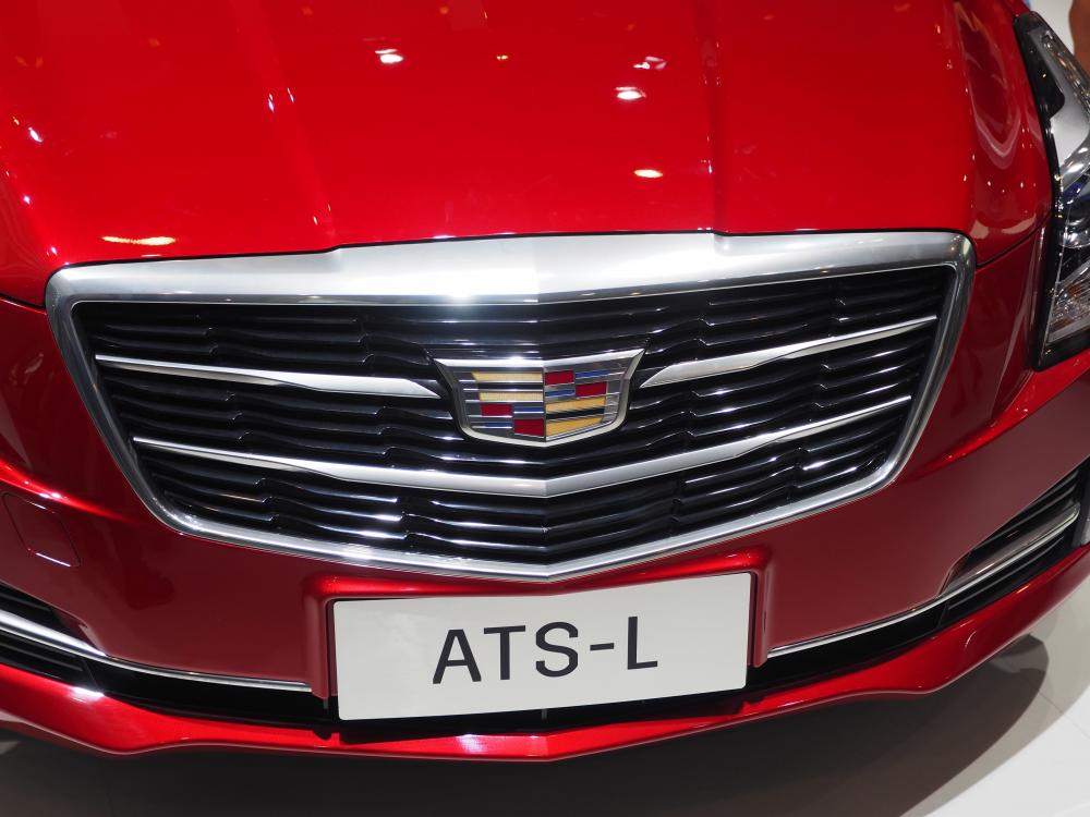 �³�ȫϵ�ۼ�Ϊ28.88-42.88��Ԫ��Ŀǰ�ն��г��Ż����Ƚϴ�����Ż�10��Ԫ������۸����ԺͰµ�A3��չ��������