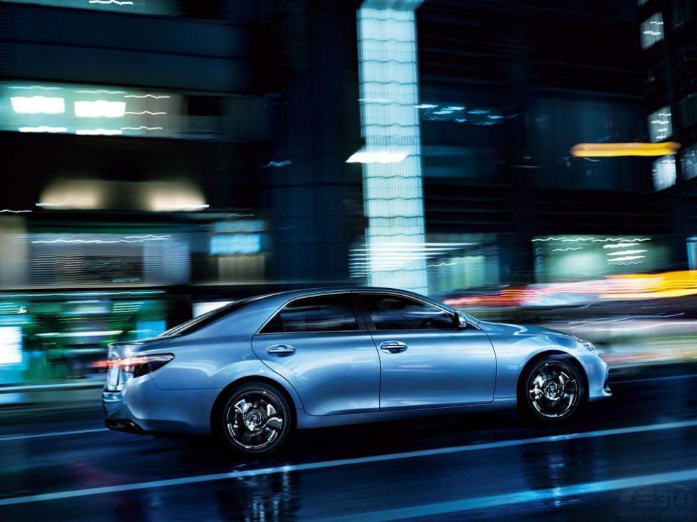 ������״������դ��ǰ���������������ġ�X����LOGO����־��ϵ���ձ��г�һֱ�����Ĵ�ͳ��