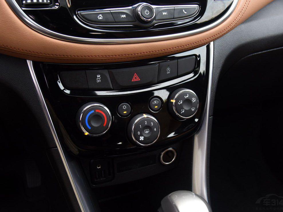 �����Ӿ�Ч����ʱ���³������������������ߵ�����������