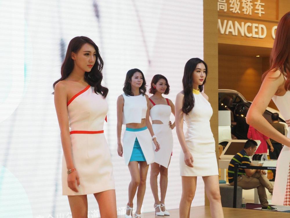 ��Ůһ��һ��������