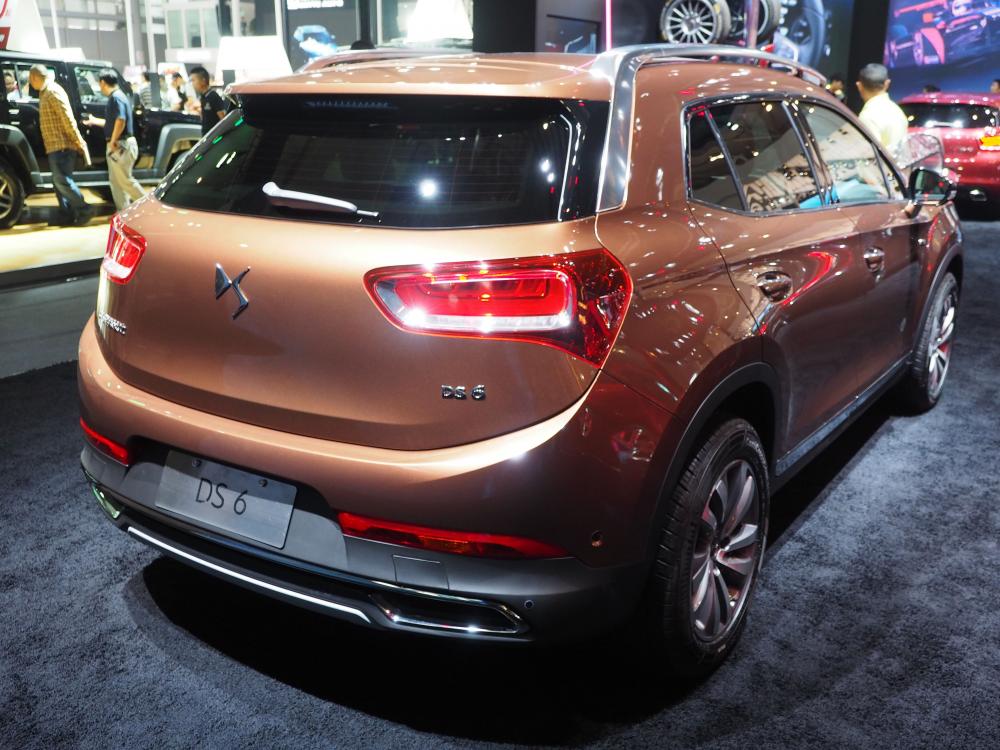 �³�β�����ͱ���Բ��˶���LEDβ�Ʒ������ۡ�