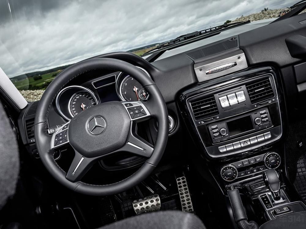 �������棬�³�����һ̨3.0T����V6��������