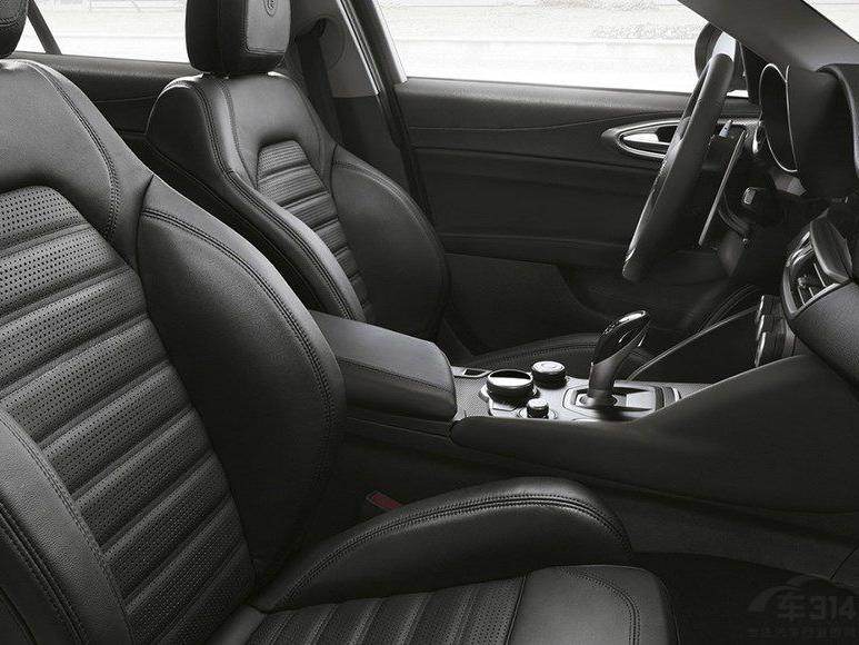 ���������˶��Ը�ǿ��Ͳ�����Ρ�