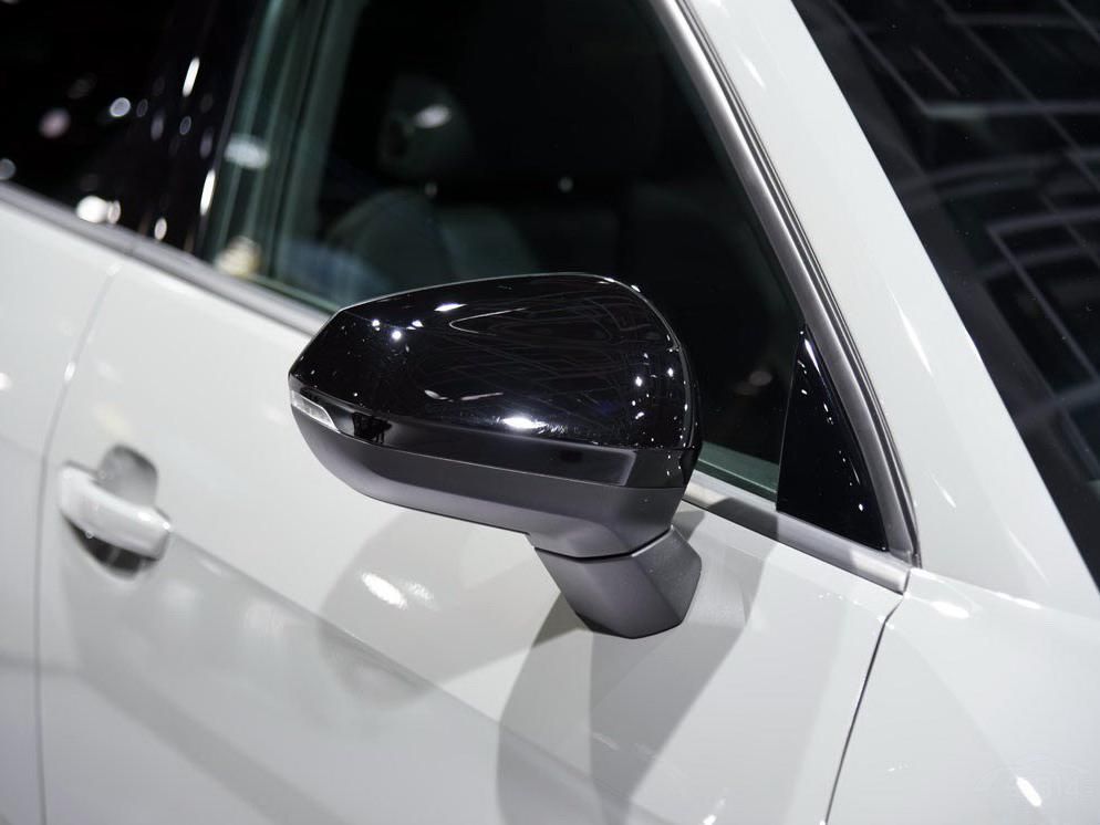 �µ�Q2 Edition #1�Ķ���ϵͳ����1.0TFSI���׷�������1.4TFSI�ĸ׷�������2.0TFSI�ĸ׷������ķ�Χ֮�ڡ�