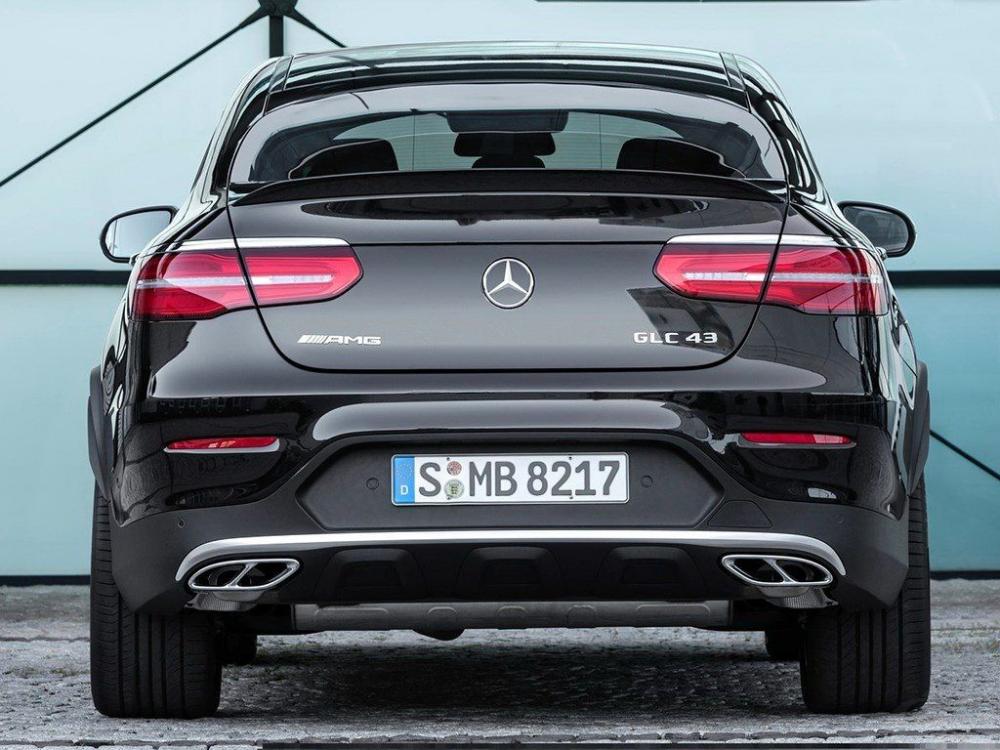 ÷����˹-AMG GLC 43 Coupe�³���ͼ��������Ϊ÷����˹-AMG GLC Coupe���ܳ��汾���³�������AMG�˶��׼���