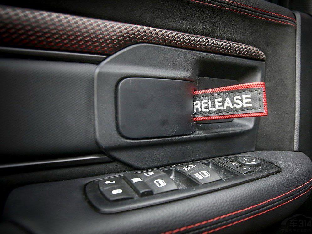 �������μ�����ר�ŵ��޲�������ͬʱÿ�����ζ�����������ʽ��ȫ��