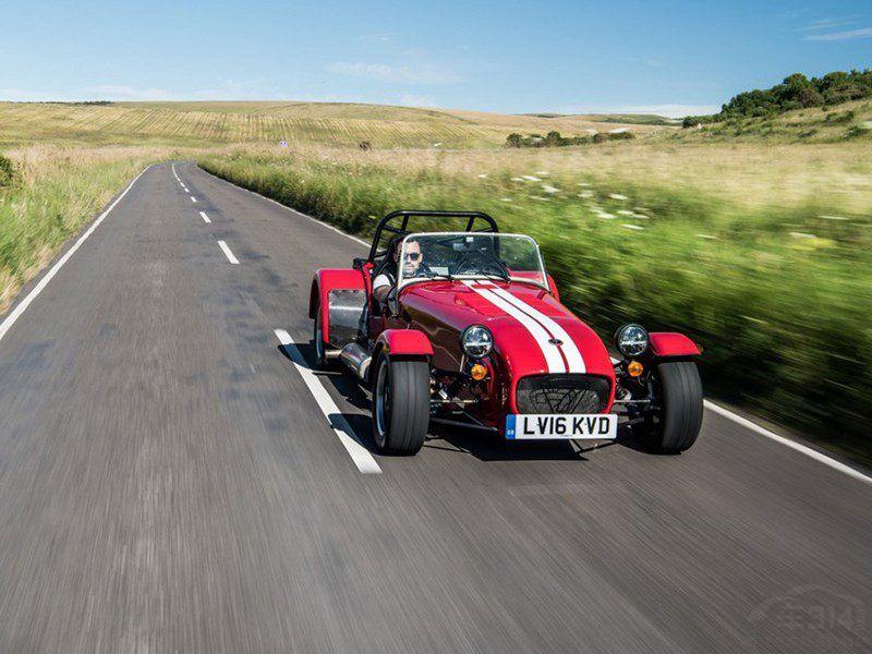 �ڶ���ϵͳ���֣�Seven 310���ص���һ̨1.6L��Ȼ�������������������������Ϊ152������