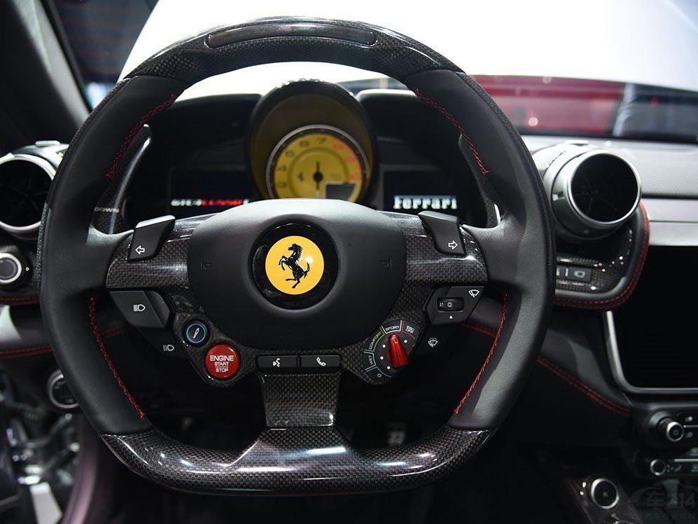 Ϊ�˽���������������GTC4Lusso Tû��ʹ������ϵͳ������Ϊ��������