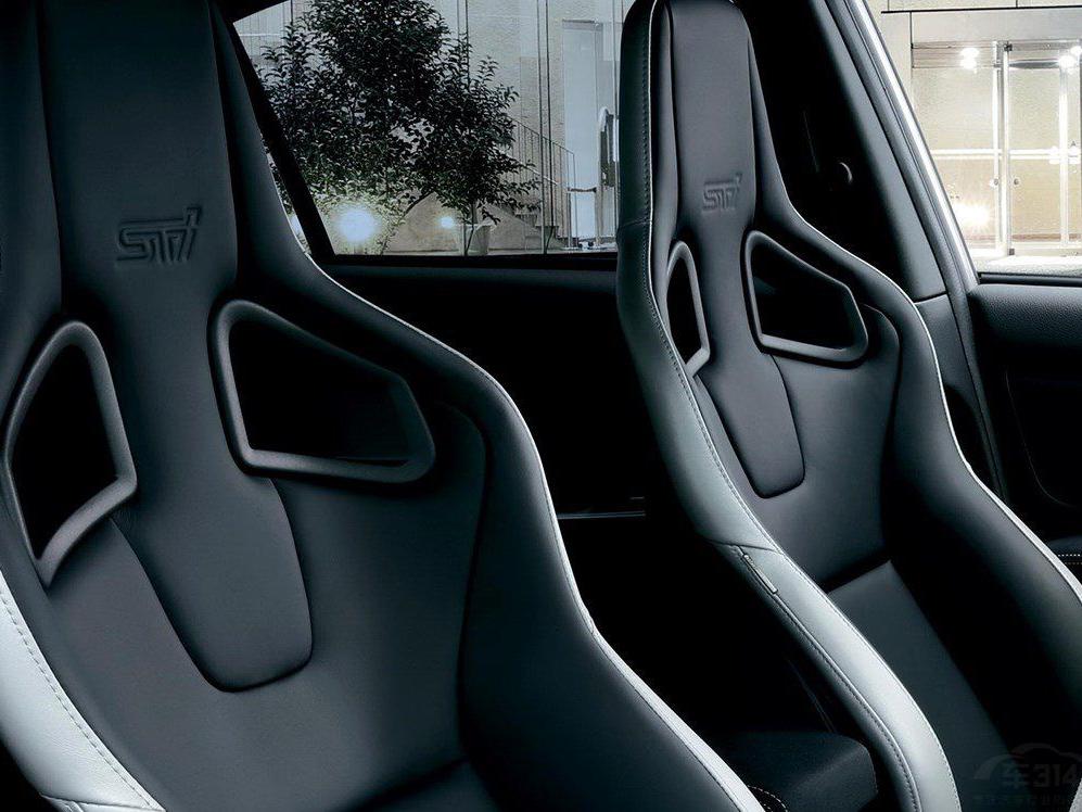 2.0Tˮƽ�����ĸ׷������������300��������ֵŤ��400ţ���ס�