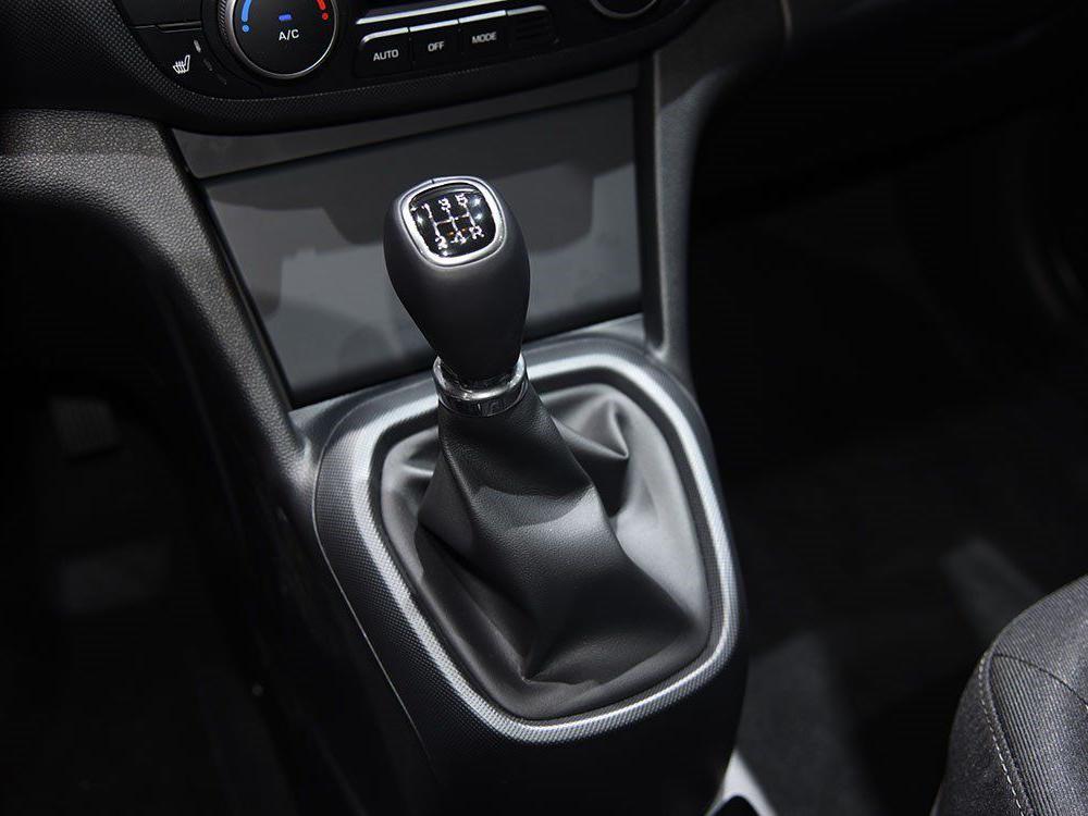 �������棬�³�������һ̨5���ֶ������䣬���һ����ṩһ̨4���Զ������乩������ָ��ѡ�á�