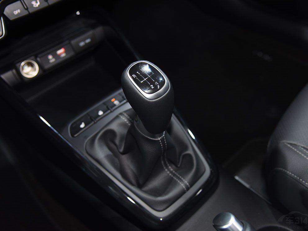 ����ΪҺ����ʾ�����·��İ������Ҳʮ�ּ�ࡣ