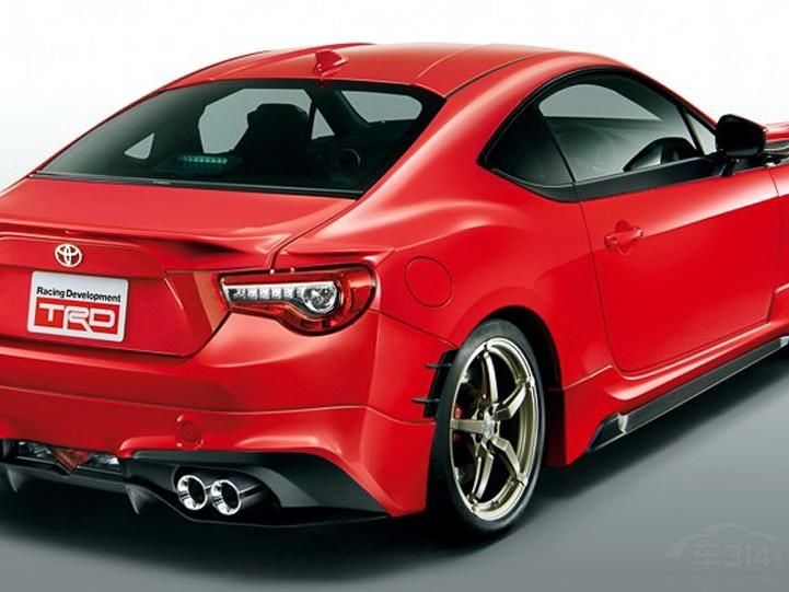 ����86����˵����è86(AE86)���ֵļ̳��ߣ���2011�걻������ʽ�Ƴ���