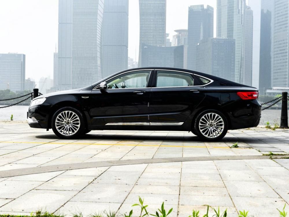 ��������1.8T��2.4L��3.5L V6�������ƥ��Ϊ6������һ������䡣15���ܿ�����1.8T�����͡�