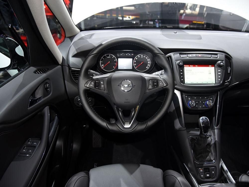 ŷ�������������ι�ͼ�������³��������β�����ȫ�£����θ�����ȫ��ͬ��������ƣ��������˾��ޡ�