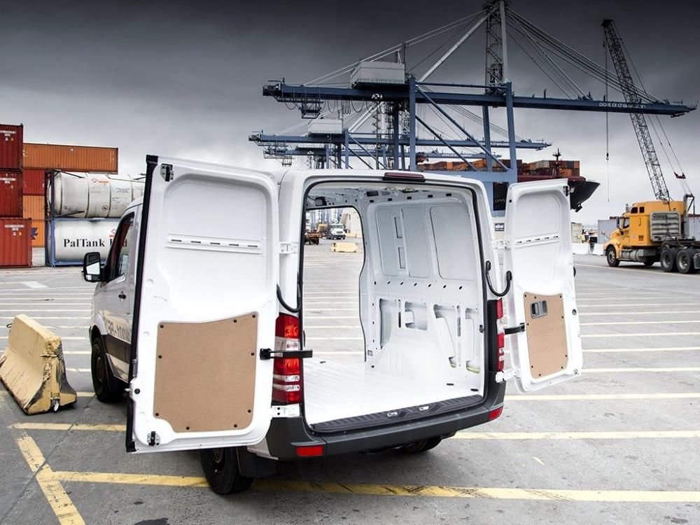  Sprinter WORKER�Ǵ��û��Ƕȳ�����ƣ���೤��144Ӣ��