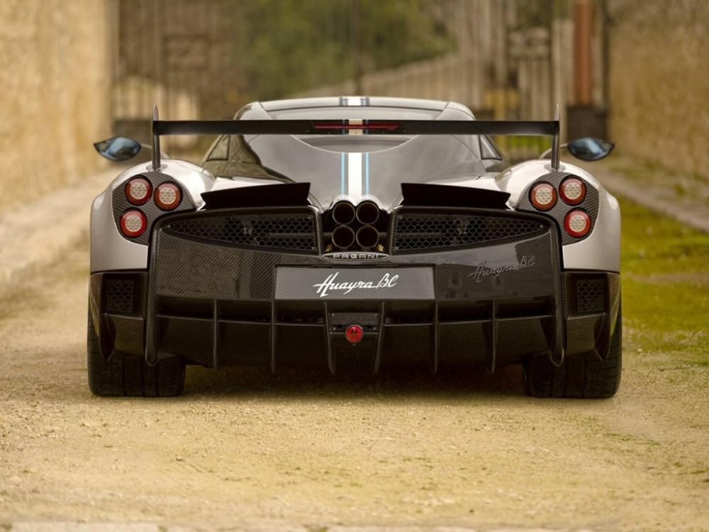 Huayra BC������һ̨6.0L˫������ѹ�������������750��������ֵŤ��1000ţ���ף�������ΪXtrac 7���Զ������䡣