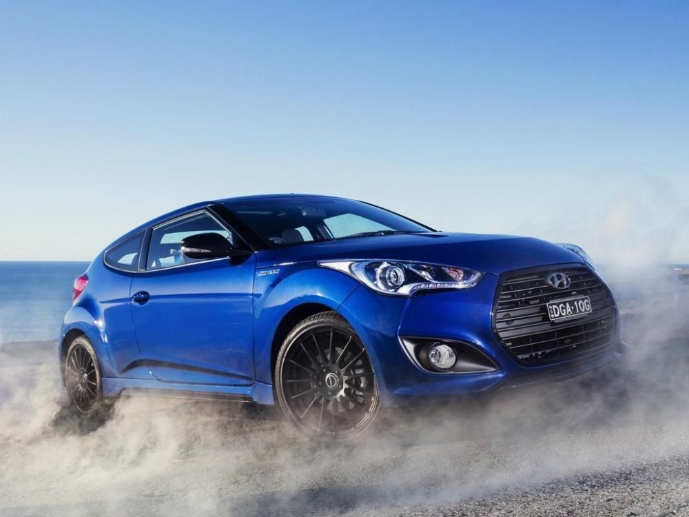 ǰ��դ���������塢��ȹ������Ӿ��ǵȵȶ������˺�ɫ���⴦��������ɫ������ͬ����˾�����ɫ���³����ڰĴ��������ۣ�����200̨��