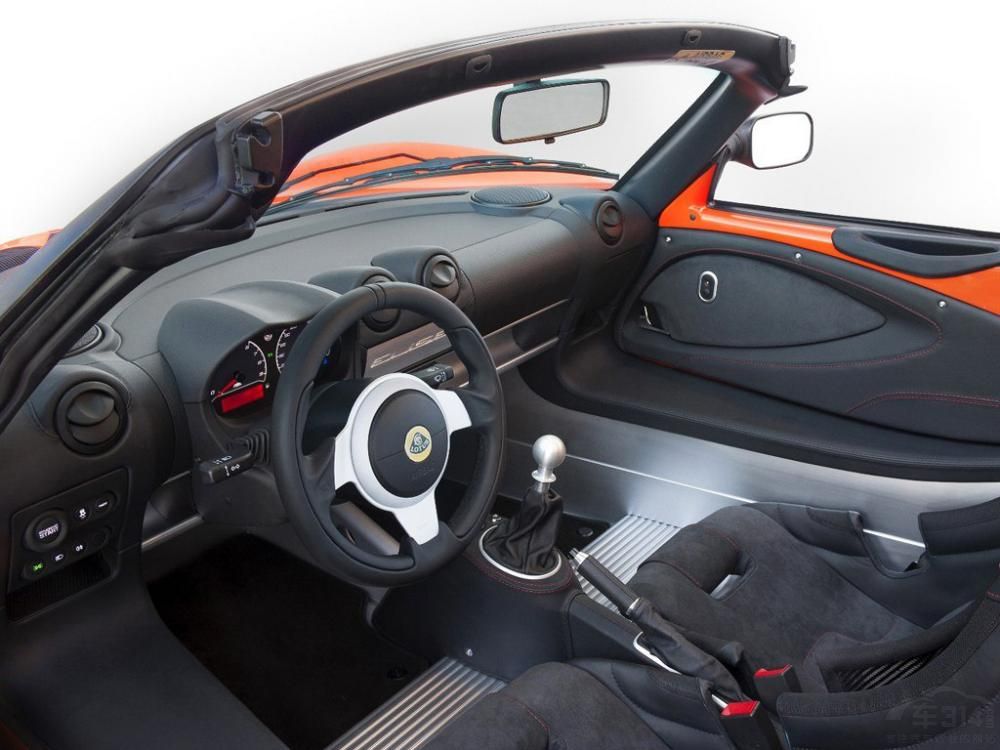 �������棬��������һ̨����Ϊ1.8L�Ļ�е��ѹ���������������������Ϊ246��������ֵŤ��Ϊ250ţ���ס�