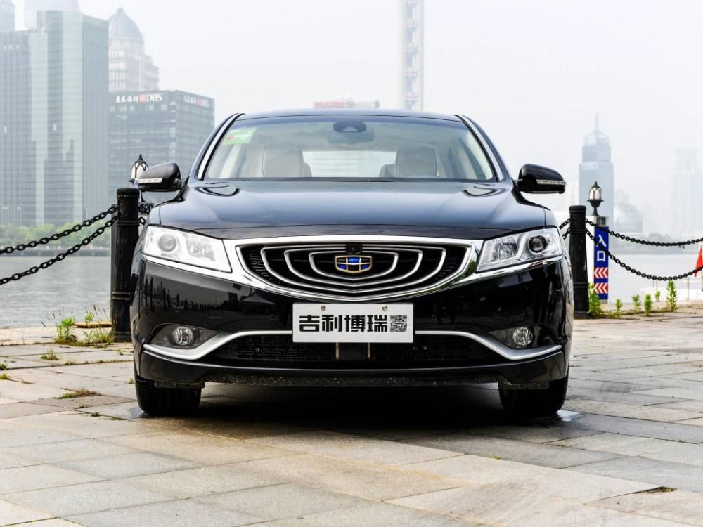 ˮ������ʽ��ǰ������դ��ƣ��𽥵ĳ�Ϊ�˼��廯����Ʒ���ڳ�β���Կ���һ˿�ֶ��ֵ�ģ����