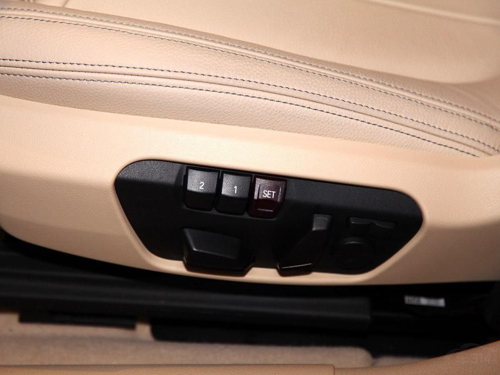 �������ƾ��ǲ���ǰ�����ٿأ���ʻ��Ȥ�������͡�