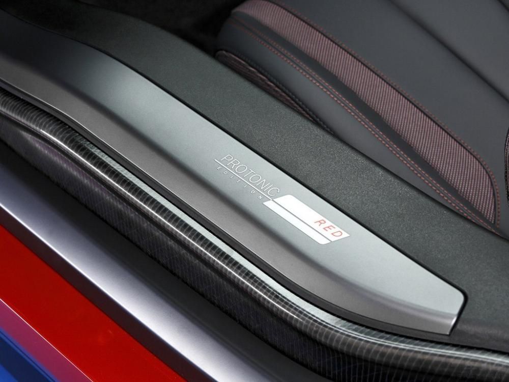 ���ֿ����۱���i8����һ�£����Ǵ��ز��ʽ��϶���ϵͳ��