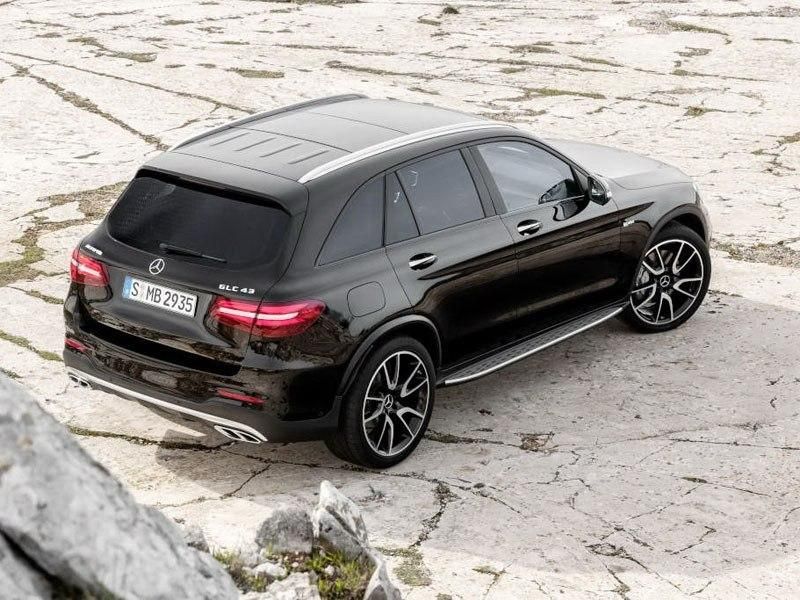 �������棬�³�����һ̨3.0L˫������ѹV6�������������367��������ֵŤ��520N��m��ƥ��9���Զ������䡣