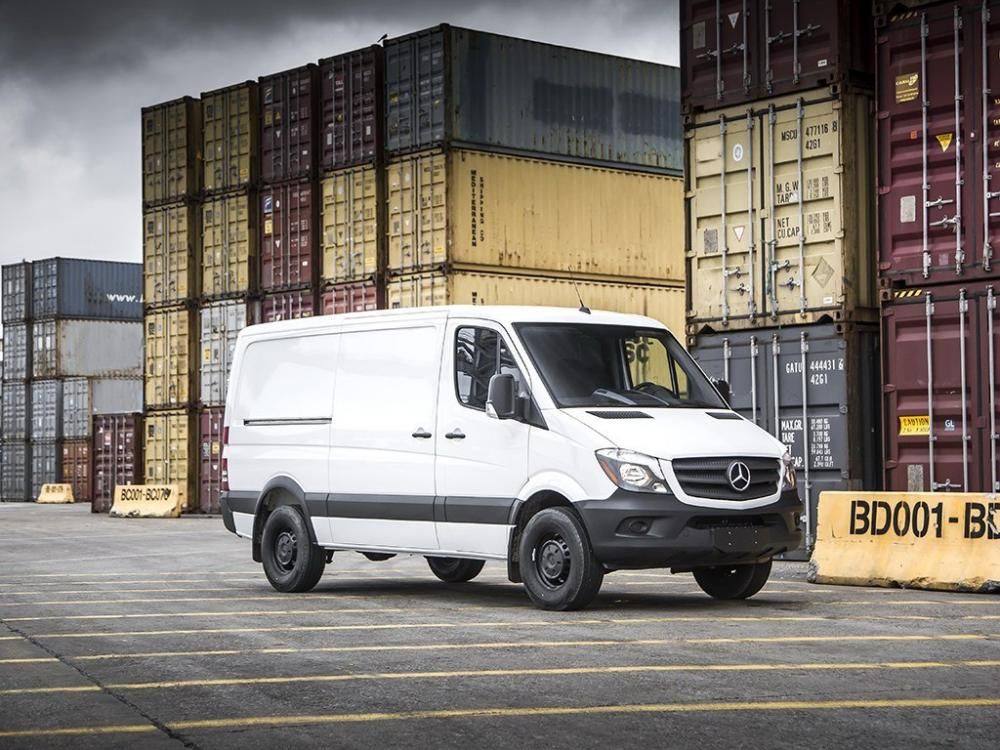 ��ʵ֮ǰ��������������������Sprinter��ʽ�������˴η�����Sprinter WORKER��Sprinter��ʽ����ϵ�е��³�Ա��