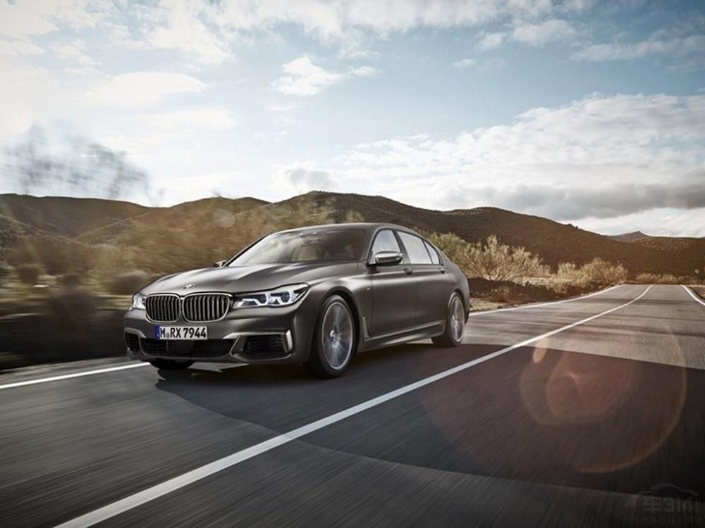 �������棬M760Li xDrive����һ̨6.6L V12˫������ѹ������������������ΪN74B66��