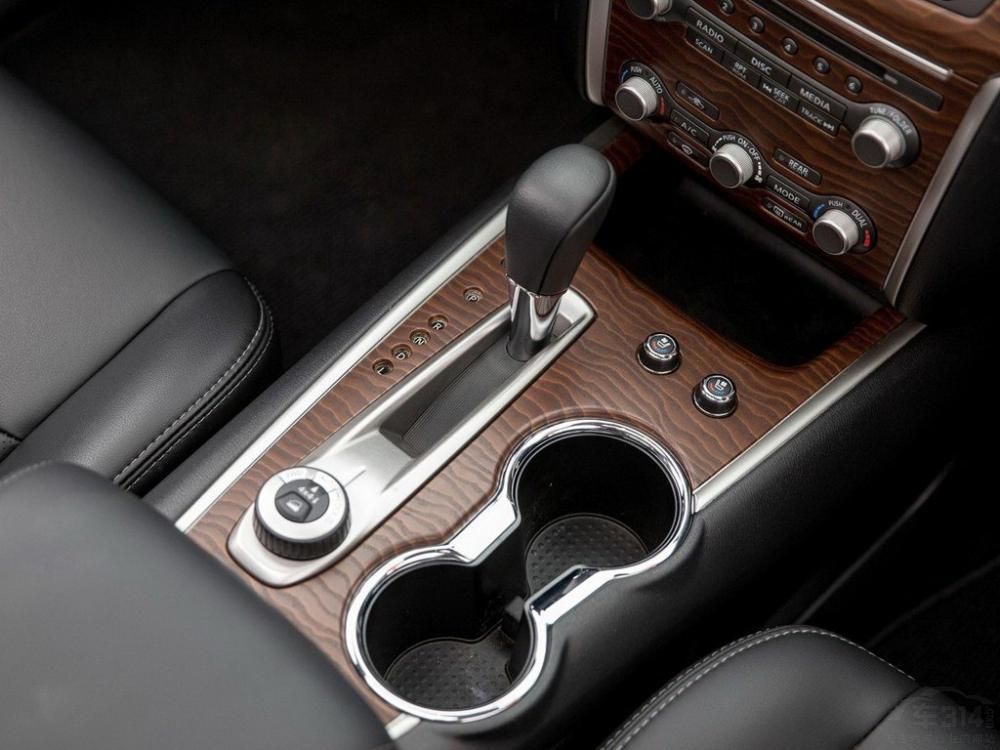 ���η��棬��û��̫��ı䣬���ǻ����������������¡�