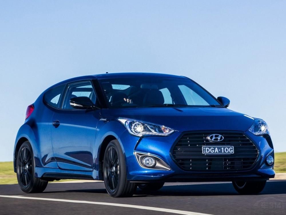 �ִ��Ĵ����ǹ�˾�Ƴ��˷�˼�ر�泵�͹�ͼ������ΪStreet Turbo������ר��Dazzling Blue Mica��ɫ���ᣬ��۶ദ������Ѭ�ڴ�����