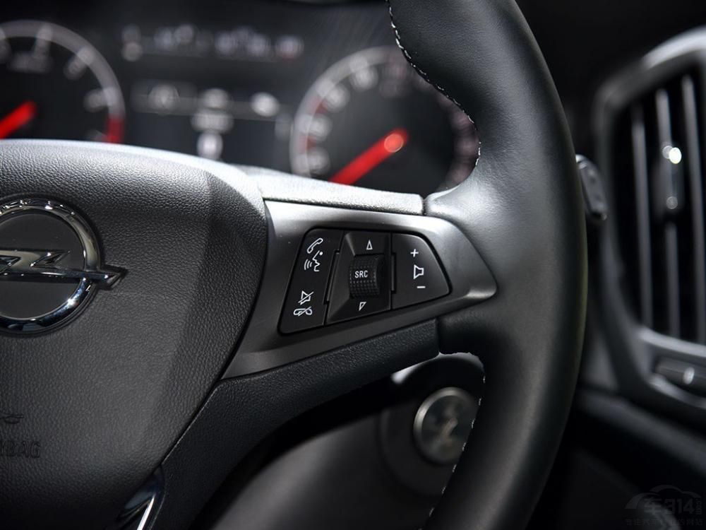 ���������÷��棬ȫ���촰���Զ��յ���ǰ�����μ��ȵȾ����䱸���Ƽ����÷��棬�¿����������䱸�˰����ǡ�Ԥ��ײ����