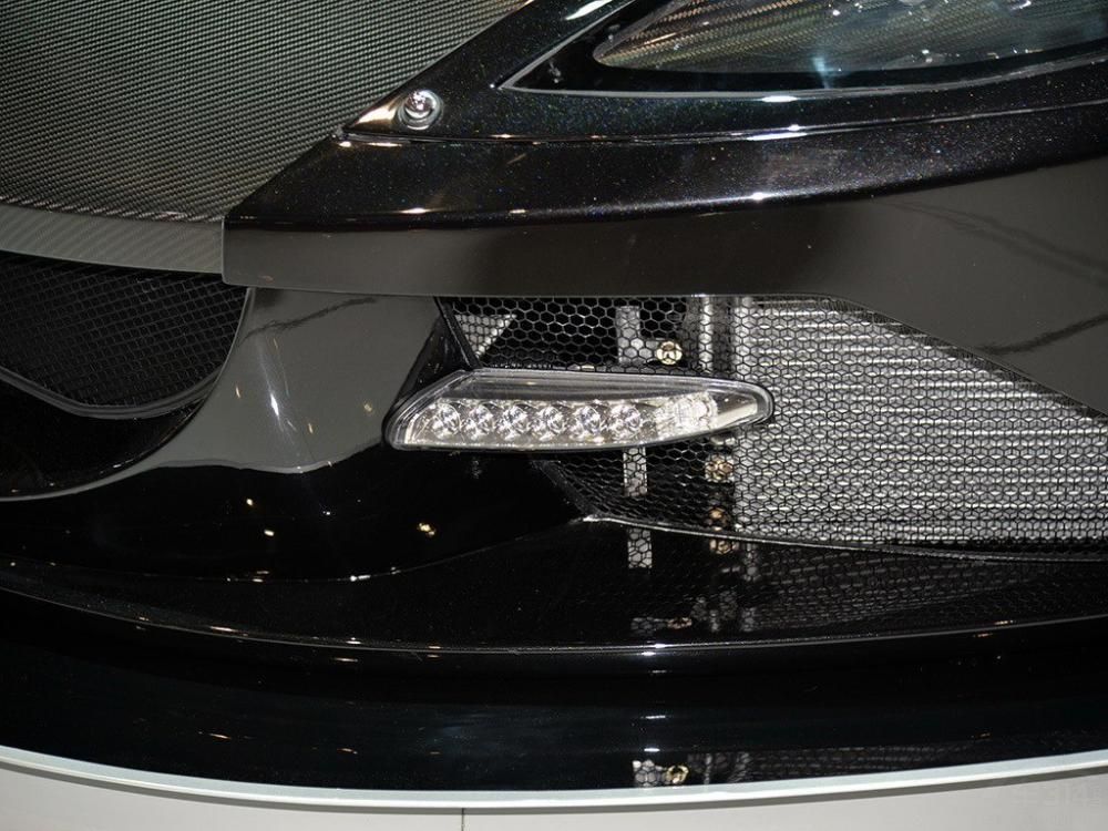 �³����ʱ�ٱ�������323km/h��0-100km/h�ļ���ʱ�����3�롣