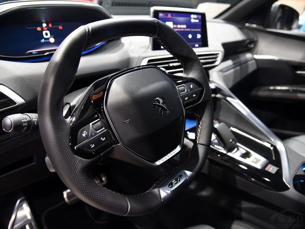 ���η��棬��Ƥ���Ρ��п�̨��ľ�ΰ塢��˿���������ΰ�Ⱦ����������εĺ��������¸С�