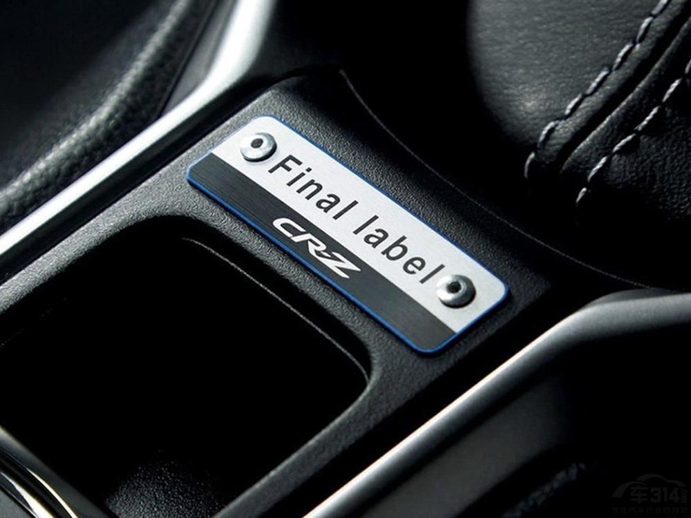 �ڳ������Σ��ദӡ��Final Label��ʶ�����������ر����ݡ�