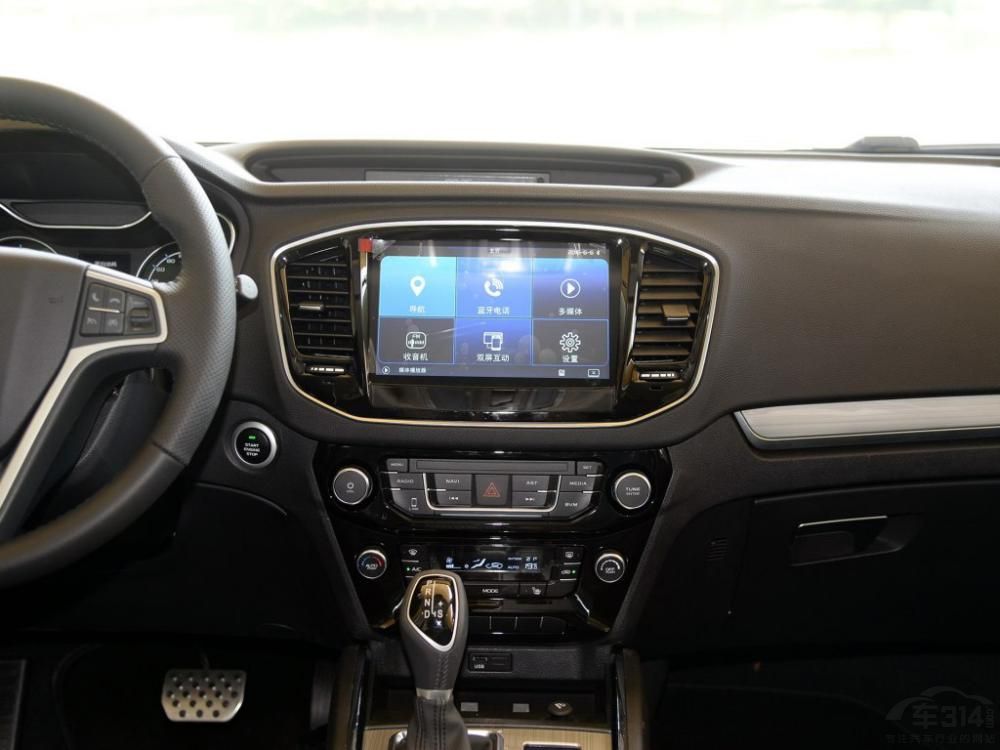 �������棬����Զ��SUV������1.3T��1.8L�������������ϵͳ��ֱ�ƥ����CVT��5���ֶ������䡣