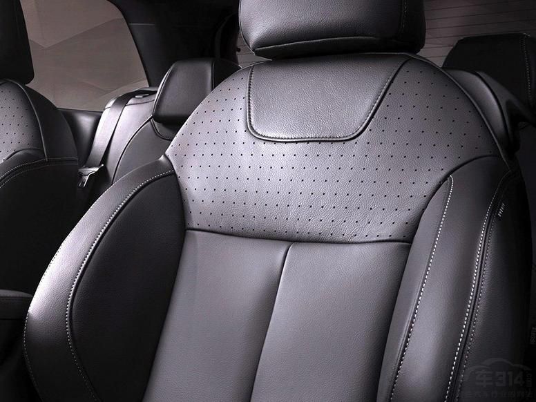 ����������ڲ�����һ����ױ���߰�