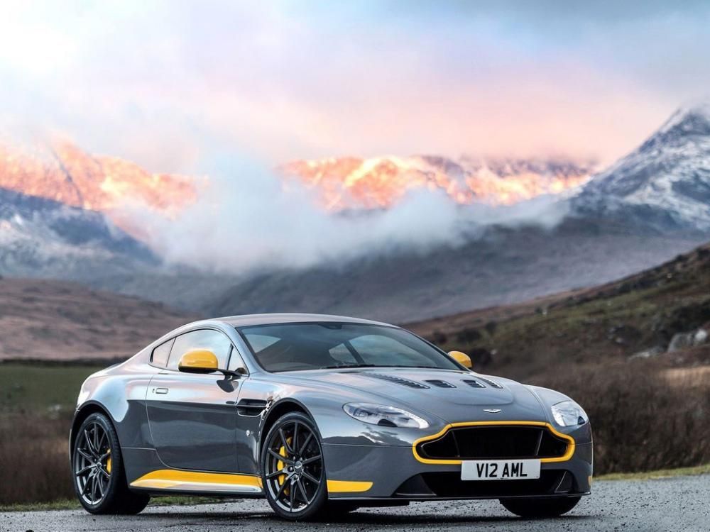 ��7���ֶ�������������˶�����У�����䱸�˵��ӿ��ƻ��������Ÿ��õػ����ٶȺʹ���Ч�ʡ�