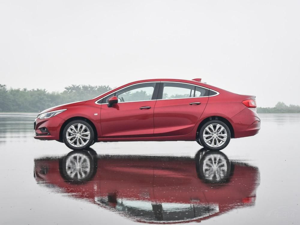 ѩ������³������2009������й���������Ϊʱ�г�����������ۡ�ƽʵ�ļ۸��Լ���������ܣ������ںܶ�������������ϲ����