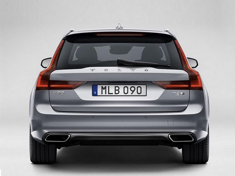 �ֶ���V90 Cross Country����һ̨2.0T������ѹ�������������282������