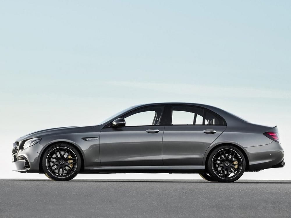 C 63 AMG������4.0T˫������ѹ��������