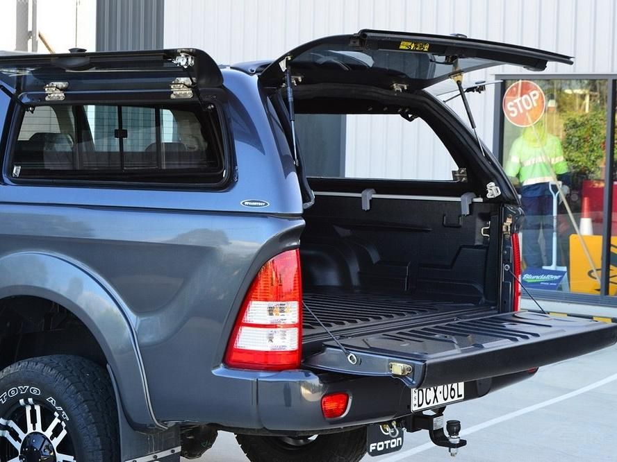 ��װ��һ��DYNAMICƷ��˫�߷���Ȧ������TOYOƷ��AT2ԽҰ��̥��