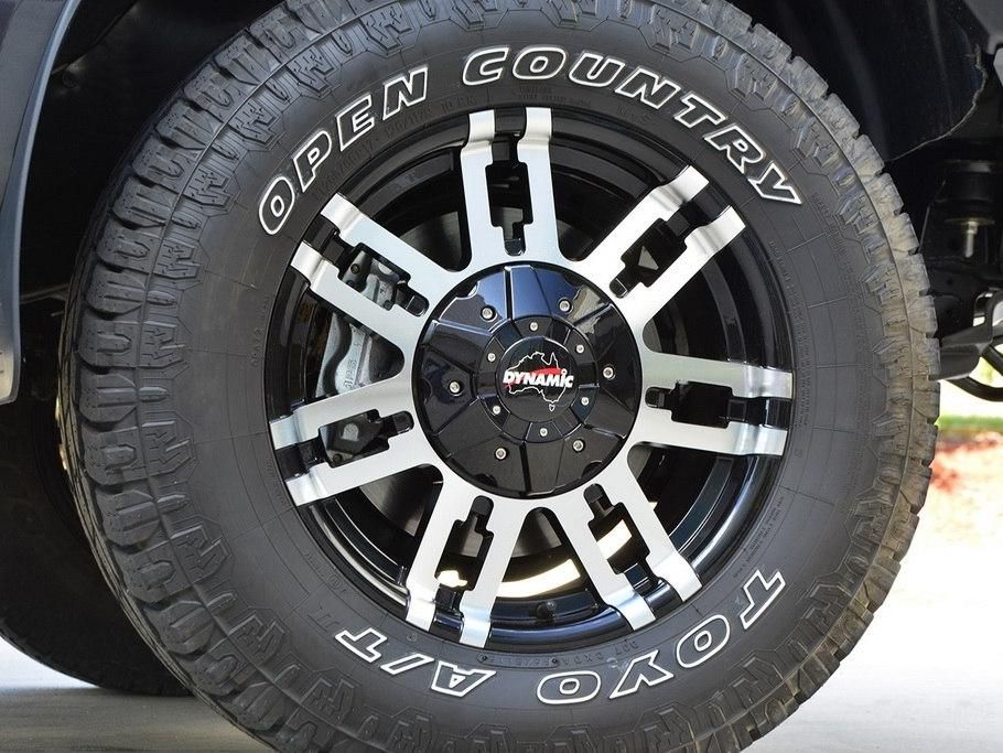 ��½��ԽҰ�׼��滻װ��һ����н��̺��Ϲ���ԽҰר��ǰ���ոܡ�