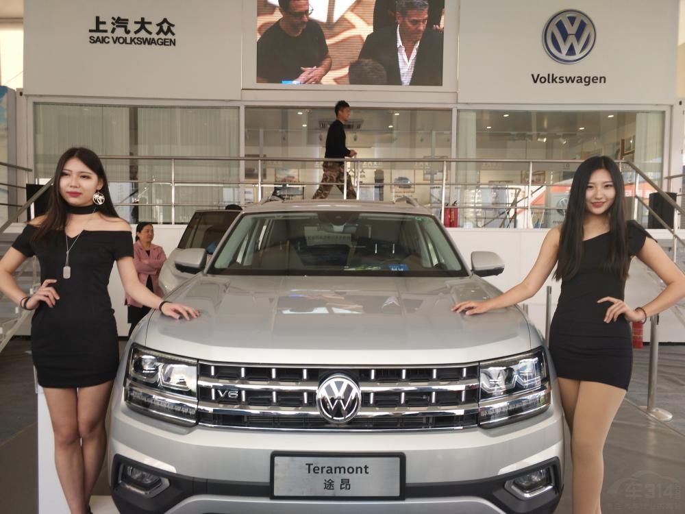 �������أ����纬����