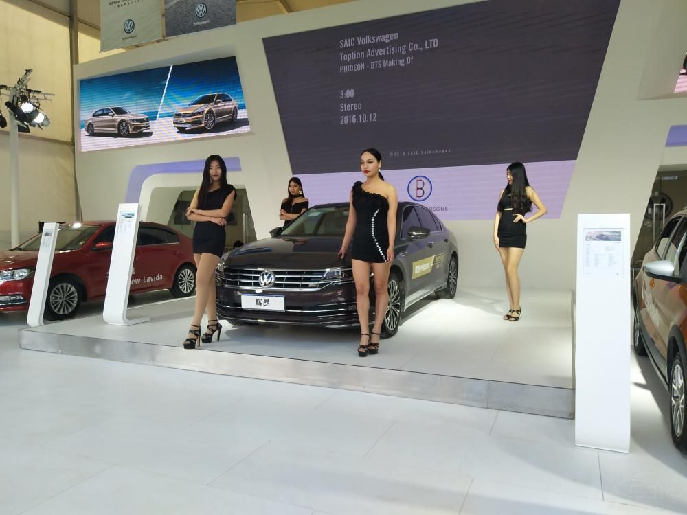 ����ֱͦ�ı���������Ů�Ե��������е����Բ��е�Ӣ����