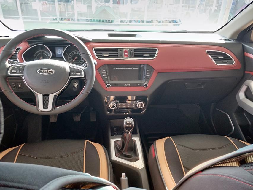 ���S2ʹ�õ�1.5L��Ȼ������������������Ҫ��H1���ϲ��١�